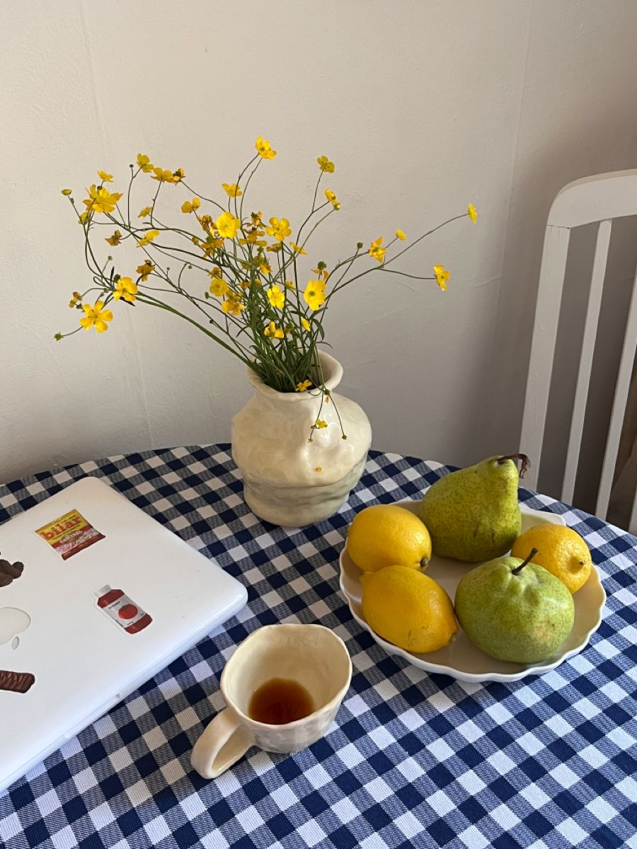Thoughtful tableware for everyday gatherings